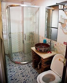 Fenghuang Lifetime True Love Hotel Экстерьер фото